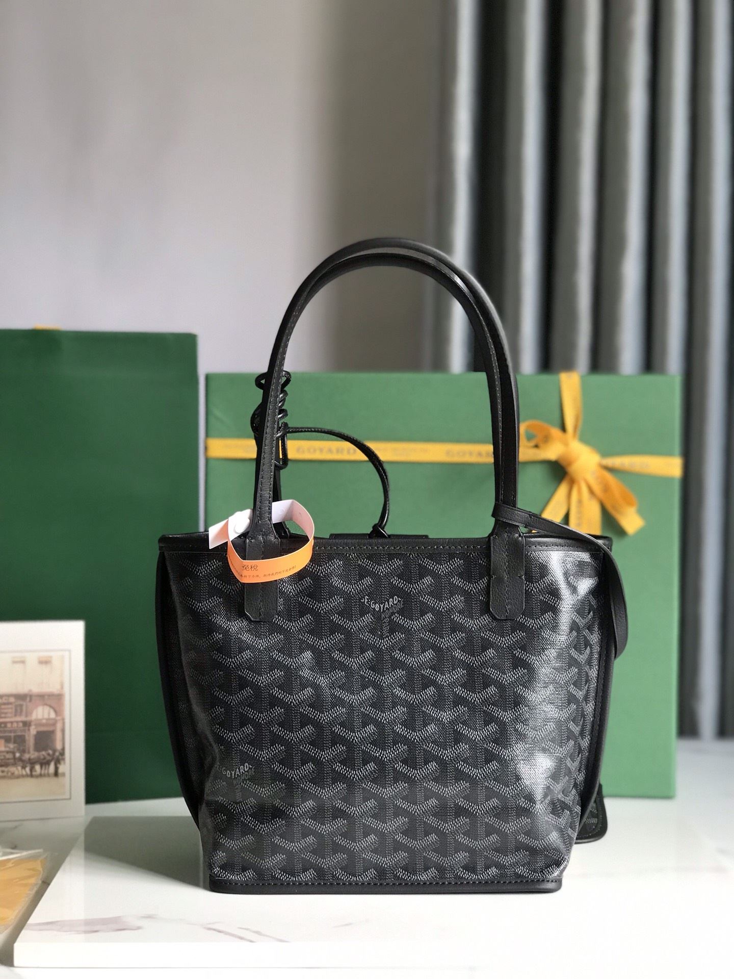 Goyard Shopping Bags